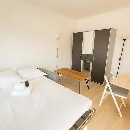 13 Avec Ascenseur - 2p Apartment *